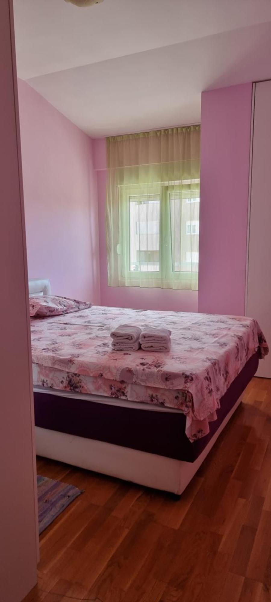 Naki Apartmani Podgorica Værelse billede